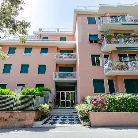 Apartment Joivy Stylish Flat Terrace Genoa