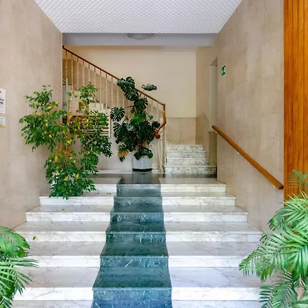 Apartment Joivy Stylish Flat Terrace Genoa